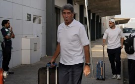 Pellegrini marca el objetivo del Betis: «Vamos a intentar hacer una buena Champions, pero sin descuidar todo lo que es LaLiga» Pellegrini marca el objetivo del Betis: «Vamos a intentar hacer una buena Champions, pero sin descuidar todo lo que es LaLiga»