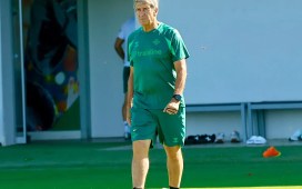 Pellegrini, en la previa del Villarreal – Betis: «No entiendo la necesidad de jugar tres partidos esta semana» Pellegrini, en la previa del Villarreal – Betis: «No entiendo la necesidad de jugar tres partidos esta semana»