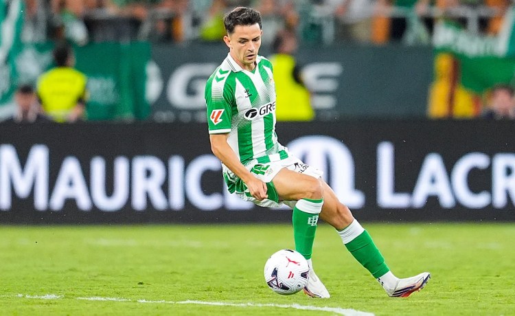 Fidalgo sigue contando para México tras el Mundial; Cucho Hernández se queda fuera de la lista de Colombia Fidalgo sigue contando para México tras el Mundial; Cucho Hernández se queda fuera de la lista de Colombia