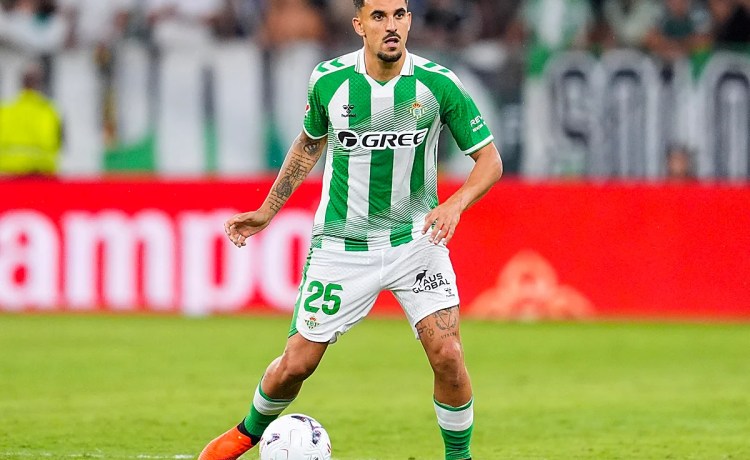 Isco celebra el reencuentro de Ceballos con la afición del Betis: «Ya era hora, máquina» Isco celebra el reencuentro de Ceballos con la afición del Betis: «Ya era hora, máquina»