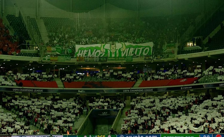 El Betis anuncia el reparto de entradas para acompañar al equipo a Dortmund El Betis anuncia el reparto de entradas para acompañar al equipo a Dortmund