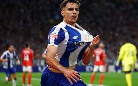 Mimos a Gabri Veiga con la mirada en el Betis – Oporto de la Champions Mimos a Gabri Veiga con la mirada en el Betis – Oporto de la Champions