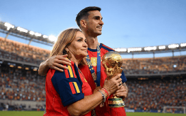 Fabián y el Balón de Oro: «Soy el jugador que más títulos ha ganado pero la campaña la dejo para los demás» Fabián y el Balón de Oro: «Soy el jugador que más títulos ha ganado pero la campaña la dejo para los demás»