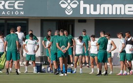 Con el Betis en el podio de LaLiga, lideran todos sus torneos el Betis Deportivo, el Betis C, el Juvenil y el Cadete Con el Betis en el podio de LaLiga, lideran todos sus torneos el Betis Deportivo, el Betis C, el Juvenil y el Cadete
