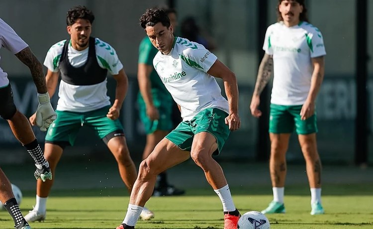 Marc Roca y su inicio de temporada: «Me siento jugando a un muy buen nivel» Marc Roca y su inicio de temporada: «Me siento jugando a un muy buen nivel»
