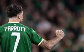 El Betis se frota las manos con la explosión de Troy Parrott El Betis se frota las manos con la explosión de Troy Parrott