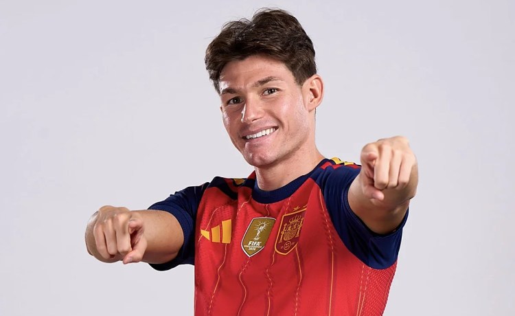 Fran García, titular en el España – República Checa Fran García, titular en el España – República Checa