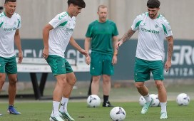 Bartra, Parrott, Abde y Morante vuelven con el grupo del Betis Bartra, Parrott, Abde y Morante vuelven con el grupo del Betis