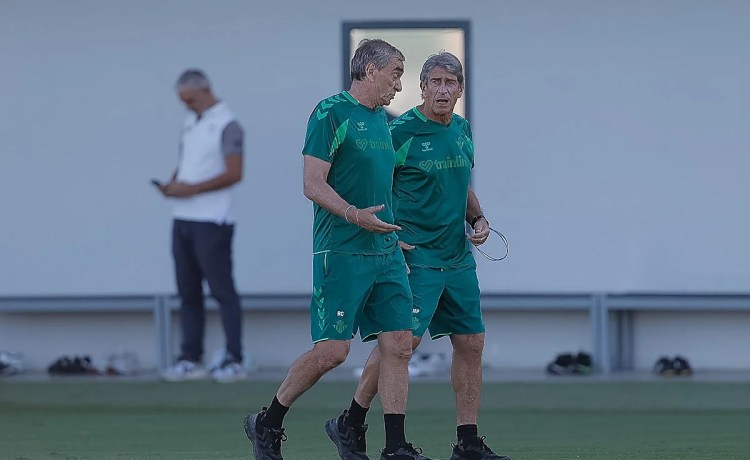 Pellegrini, sobre el parón: «Tres semanas es mucho para parar un campeonato» Pellegrini, sobre el parón: «Tres semanas es mucho para parar un campeonato»