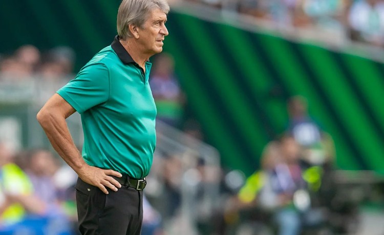 Pellegrini, tras la goleada al Osasuna: «Hicimos un partido completísimo» Pellegrini, tras la goleada al Osasuna: «Hicimos un partido completísimo»