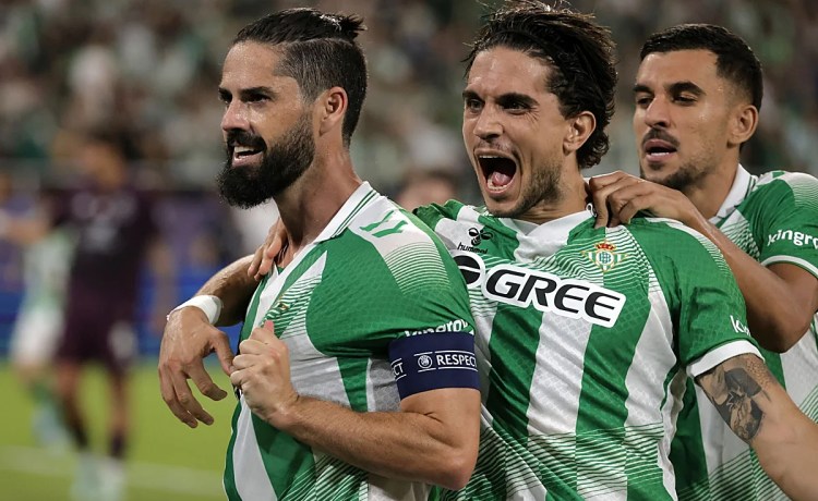 El orgullo de Isco con el Betis: «Me han dado muchas veces por muerto y me niego» El orgullo de Isco con el Betis: «Me han dado muchas veces por muerto y me niego»