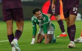 Antony denuncia un robo en su casa durante el Betis – Oporto: «Es difícil explicar lo que se siente» Antony denuncia un robo en su casa durante el Betis – Oporto: «Es difícil explicar lo que se siente»