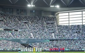 La propuesta de Carlos Herrera para que el Betis tenga un «equipazo»: «Yo compraba la Cartuja y dejaba la obra del Villamarín» La propuesta de Carlos Herrera para que el Betis tenga un «equipazo»: «Yo compraba la Cartuja y dejaba la obra del Villamarín»