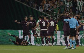 El Betis, pendiente del acta y el expediente de la UEFA por el lanzamiento de objetos y el encendido de bengalas en la Cartuja El Betis, pendiente del acta y el expediente de la UEFA por el lanzamiento de objetos y el encendido de bengalas en la Cartuja