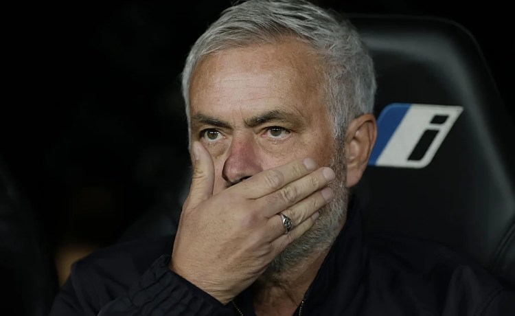 Mourinho, sobre el arbitraje en el Betis – Barcelona: «Un día más en la oficina» Mourinho, sobre el arbitraje en el Betis – Barcelona: «Un día más en la oficina»