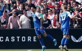 La increíble historia de Parrott contra el Feyenoord: dos goles en los primeros 55 segundos de partido La increíble historia de Parrott contra el Feyenoord: dos goles en los primeros 55 segundos de partido