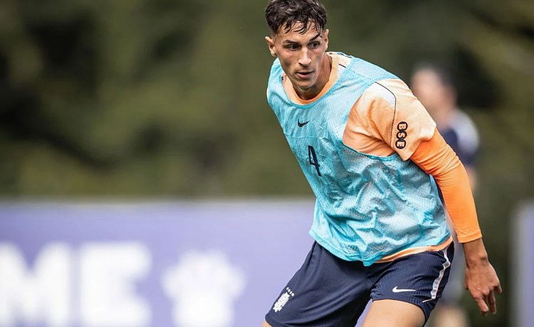 Uruguay llama a Facundo Bernal para sus próximas citas internacionales de noviembre Uruguay llama a Facundo Bernal para sus próximas citas internacionales de noviembre