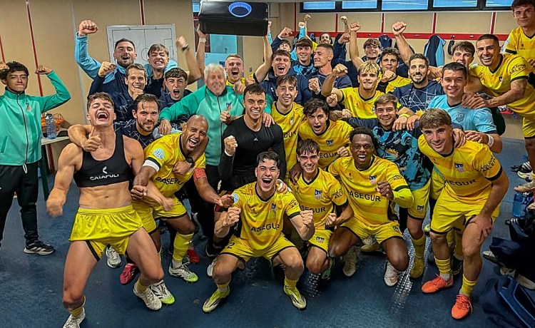 Victoria ante el Numancia con polémica del Navalcarnero antes de recibir al Betis: «Nadie del rival se ha ido con collejas o con el pómulo roto» Victoria ante el Numancia con polémica del Navalcarnero antes de recibir al Betis: «Nadie del rival se ha ido con collejas o con el pómulo roto»