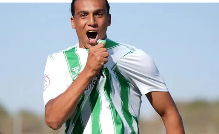 El primer entrenamiento de Yanis bajo las órdenes de Pellegrini> El primer entrenamiento de Yanis bajo las órdenes de Pellegrini>