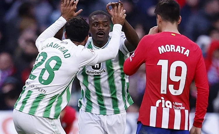 En Brasil apuntan al interés del Flamengo en fichar a William Carvalho En Brasil apuntan al interés del Flamengo en fichar a William Carvalho