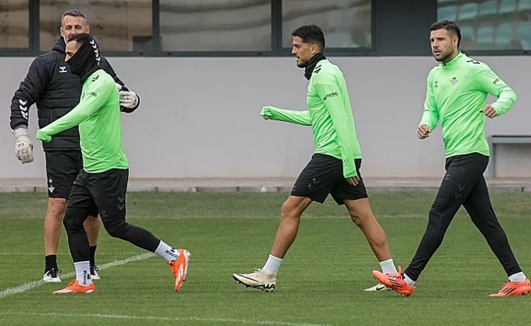 Aitor Ruibal ya se entrena con el Betis Aitor Ruibal ya se entrena con el Betis