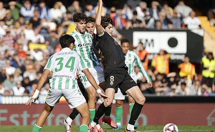 El descaro de Guirao en su primer partido como titular en LaLiga El descaro de Guirao en su primer partido como titular en LaLiga