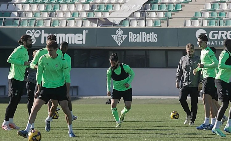 Vuelta a casa con Isco, ante el líder y buscando el guion del día del Atlético Vuelta a casa con Isco, ante el líder y buscando el guion del día del Atlético