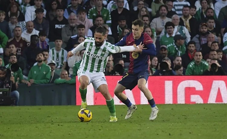 Y 205 días después, Isco volvió a jugar un partido con el Betis Y 205 días después, Isco volvió a jugar un partido con el Betis