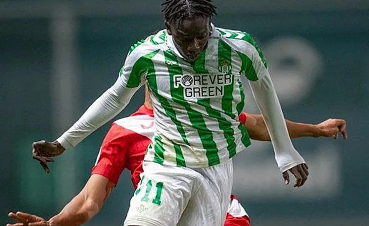 El Granada se encapricha con Souleymane Faye, al que el Betis no va a regalar El Granada se encapricha con Souleymane Faye, al que el Betis no va a regalar