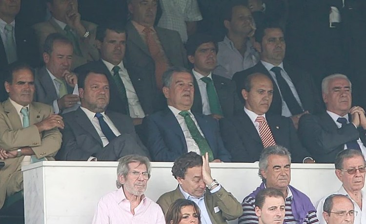 Del Nido Benavente, invitado a vivir el derbi en el Benito Villamarín Del Nido Benavente, invitado a vivir el derbi en el Benito Villamarín