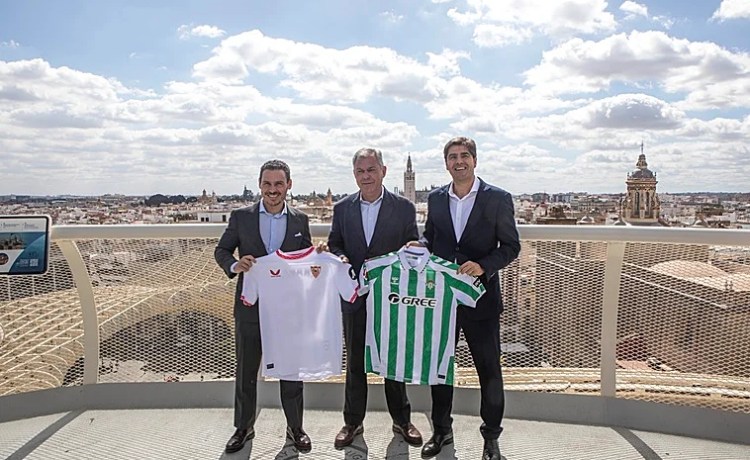 Betis y Sevilla se dan la mano por el bien del derbi Betis y Sevilla se dan la mano por el bien del derbi