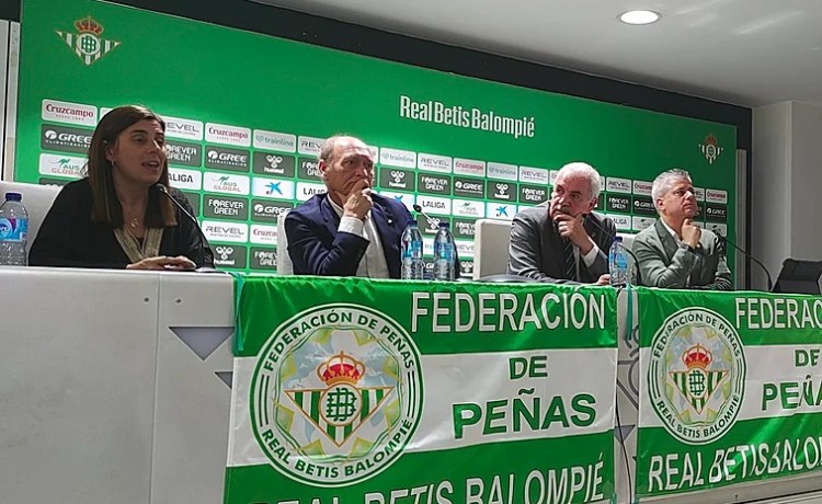 Éxito rotundo en la Asamblea Ordinaria de la Federación de Peñas Béticas Éxito rotundo en la Asamblea Ordinaria de la Federación de Peñas Béticas