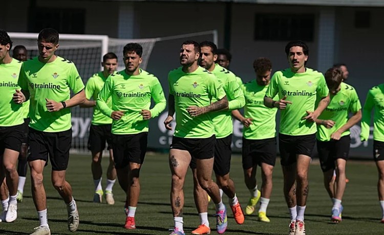 Bakambu, ausencia en el entrenamiento previo al Betis – Valladolid Bakambu, ausencia en el entrenamiento previo al Betis – Valladolid