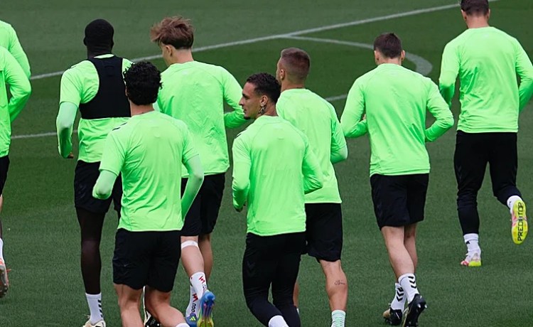 Lista del Betis para un partido histórico contra la Fiorentina buscando la final de la Conference: Bakambu y Pablo García, citados Lista del Betis para un partido histórico contra la Fiorentina buscando la final de la Conference: Bakambu y Pablo García, citados