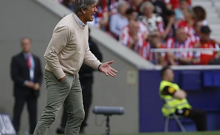El espectacular enfado de Pellegrini: «¡Vamos a despertar! ¿A qué estamos jugando?» El espectacular enfado de Pellegrini: «¡Vamos a despertar! ¿A qué estamos jugando?»