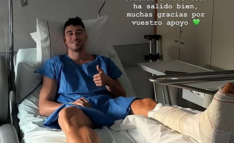 Marc Roca, operado este lunes de su tobillo izquierdo Marc Roca, operado este lunes de su tobillo izquierdo