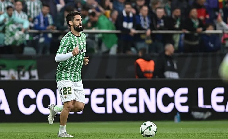 Isco se unirá este domingo a la selección española Isco se unirá este domingo a la selección española
