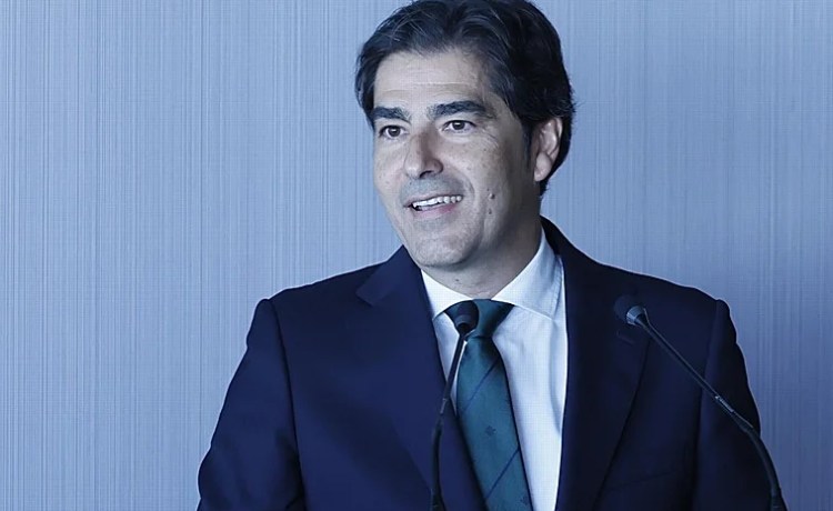 Haro descarta prácticamente a Ceballos y se pone firme con Borja Iglesias: «No se va a ir gratis» Haro descarta prácticamente a Ceballos y se pone firme con Borja Iglesias: «No se va a ir gratis»