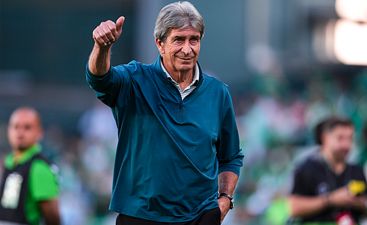 Las seis pretemporadas de Manuel Pellegrini con el Betis Las seis pretemporadas de Manuel Pellegrini con el Betis