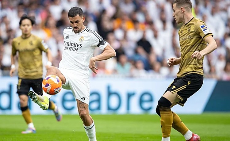 El Betis lo intenta por Ceballos y el Real Madrid responde con un precio prohibitivo El Betis lo intenta por Ceballos y el Real Madrid responde con un precio prohibitivo