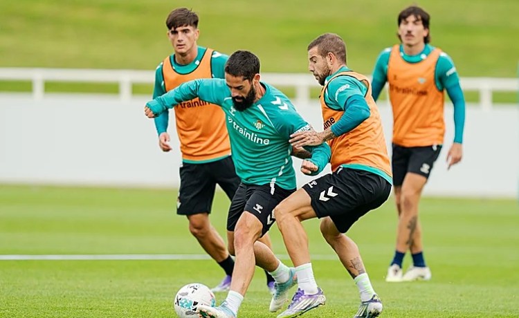 Isco, titular en el Sunderland – Betis Isco, titular en el Sunderland – Betis