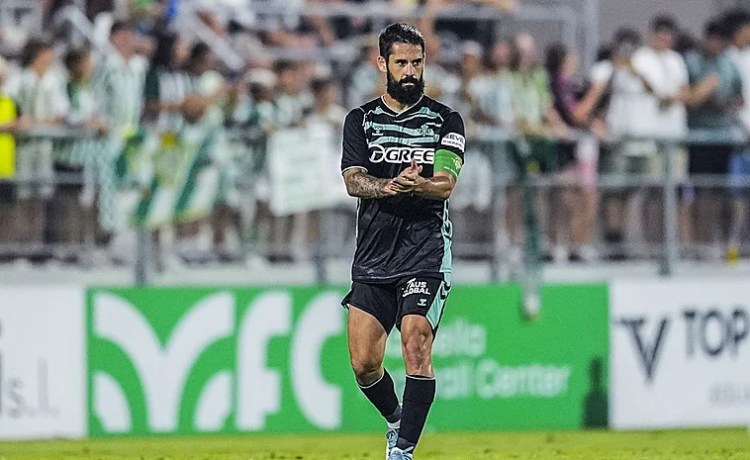 Pellegrini: «Isco ha demostrado lo que es capaz de entregar dentro del campo» Pellegrini: «Isco ha demostrado lo que es capaz de entregar dentro del campo»