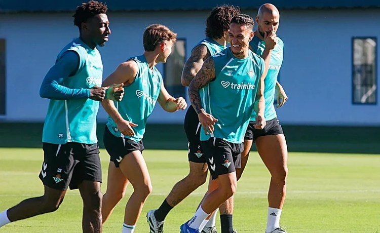 Levante – Betis: Cromos nuevos en el regreso del fútbol Levante – Betis: Cromos nuevos en el regreso del fútbol