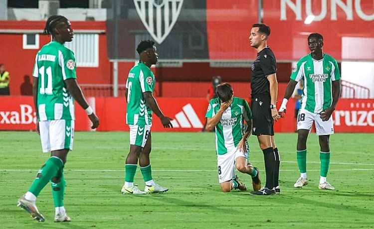 Preocupación ante la posible lesión de gravedad de Dani Pérez Preocupación ante la posible lesión de gravedad de Dani Pérez