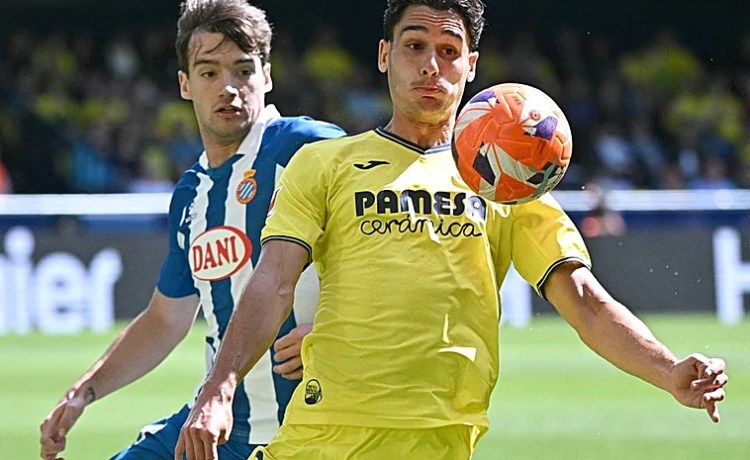 Cardona y su duelo con Antony: «Demostró el año pasado el gran jugador que es, pero estamos preparados» Cardona y su duelo con Antony: «Demostró el año pasado el gran jugador que es, pero estamos preparados»