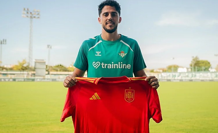 Pablo Fornals pone el colofón al estado de felicidad del Betis Pablo Fornals pone el colofón al estado de felicidad del Betis