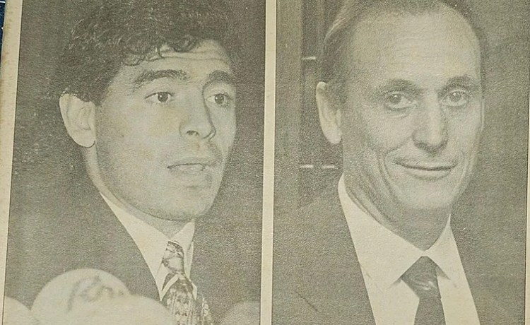 La portada viral de ABC después de 33 años: «El Betis ofrece novecientos millones de pesetas por Maradona» La portada viral de ABC después de 33 años: «El Betis ofrece novecientos millones de pesetas por Maradona»
