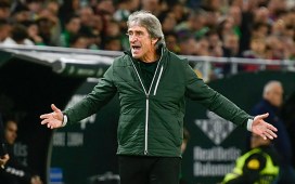 Pellegrini: «Nos tocó un partido defensivamente muy malo, pero el equipo no bajó los brazos» Pellegrini: «Nos tocó un partido defensivamente muy malo, pero el equipo no bajó los brazos»