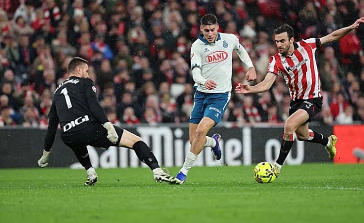 El Athletic – Espanyol (1-2) deja al Betis a cinco puntos de la quinta posición El Athletic – Espanyol (1-2) deja al Betis a cinco puntos de la quinta posición