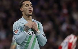 Antony: «Pellegrini nos puso un vídeo y hubo charla; había que cambiar sí o sí» Antony: «Pellegrini nos puso un vídeo y hubo charla; había que cambiar sí o sí»